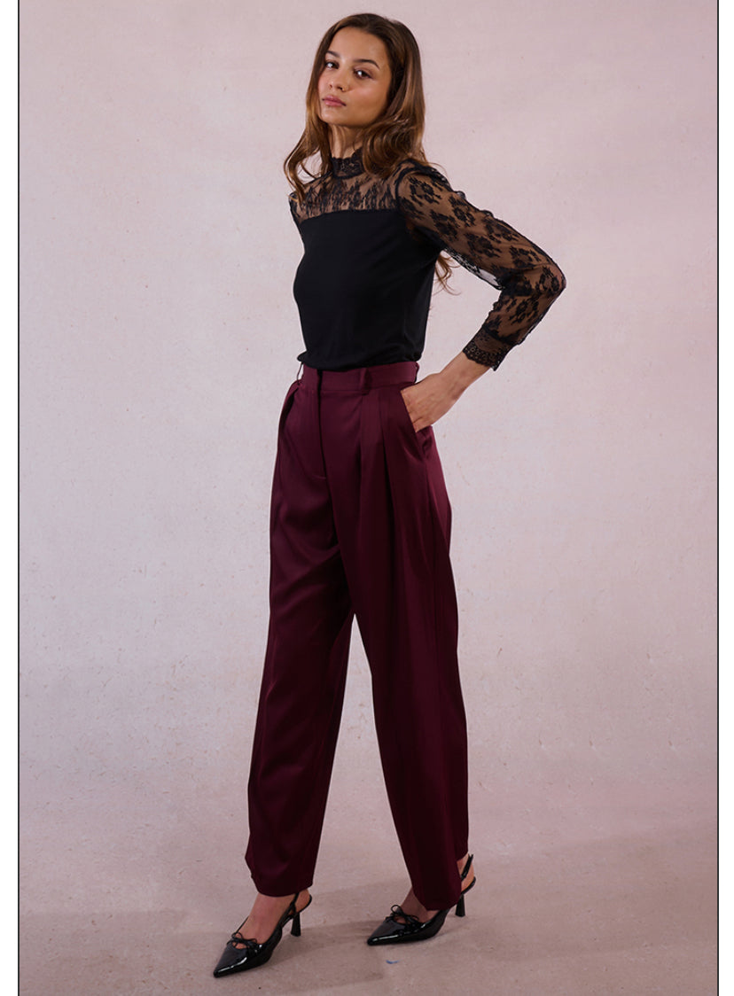 Pantalone vita alta