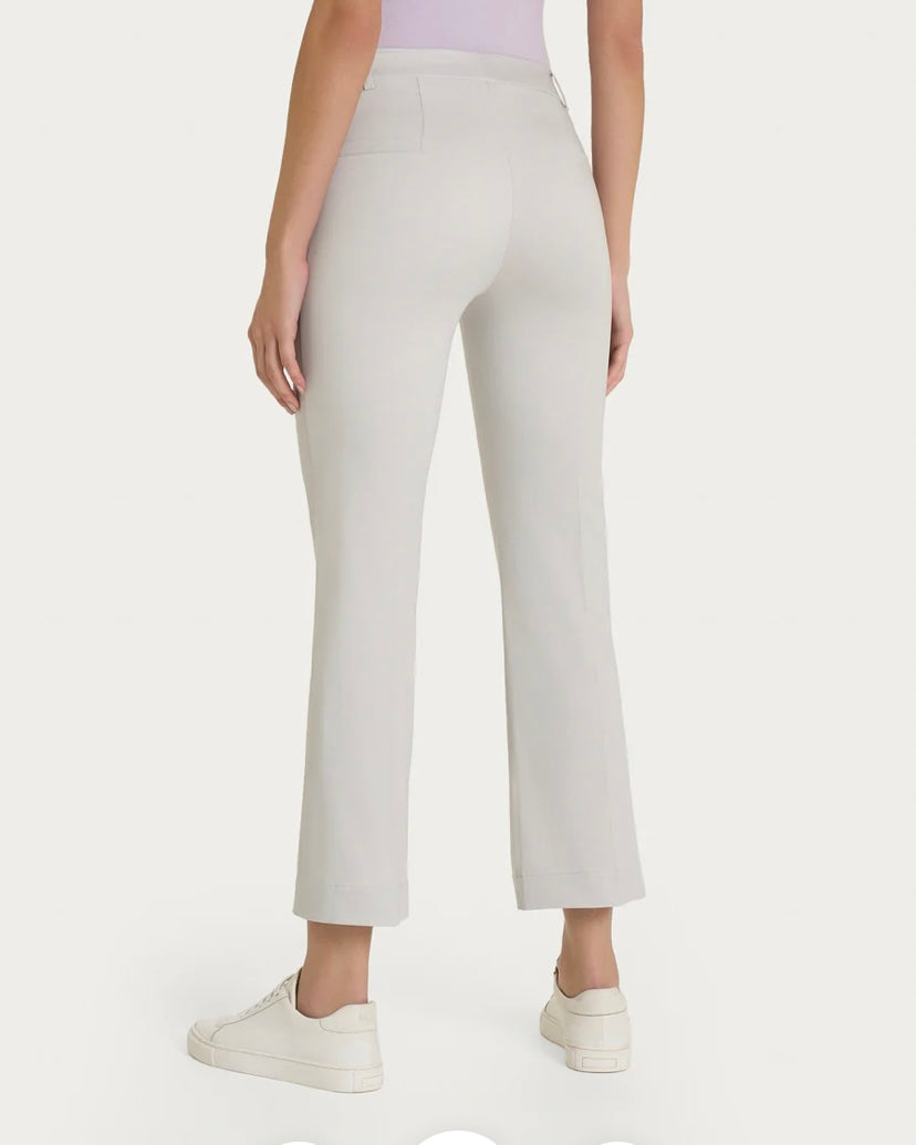 Pantalone flare alla caviglia in Satin Power dc62pm