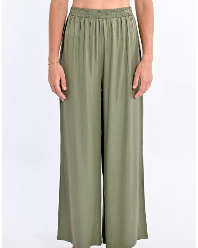 High-waisted fluid pants