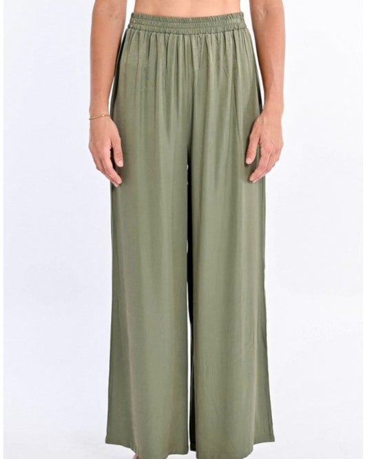 High-waisted fluid pants