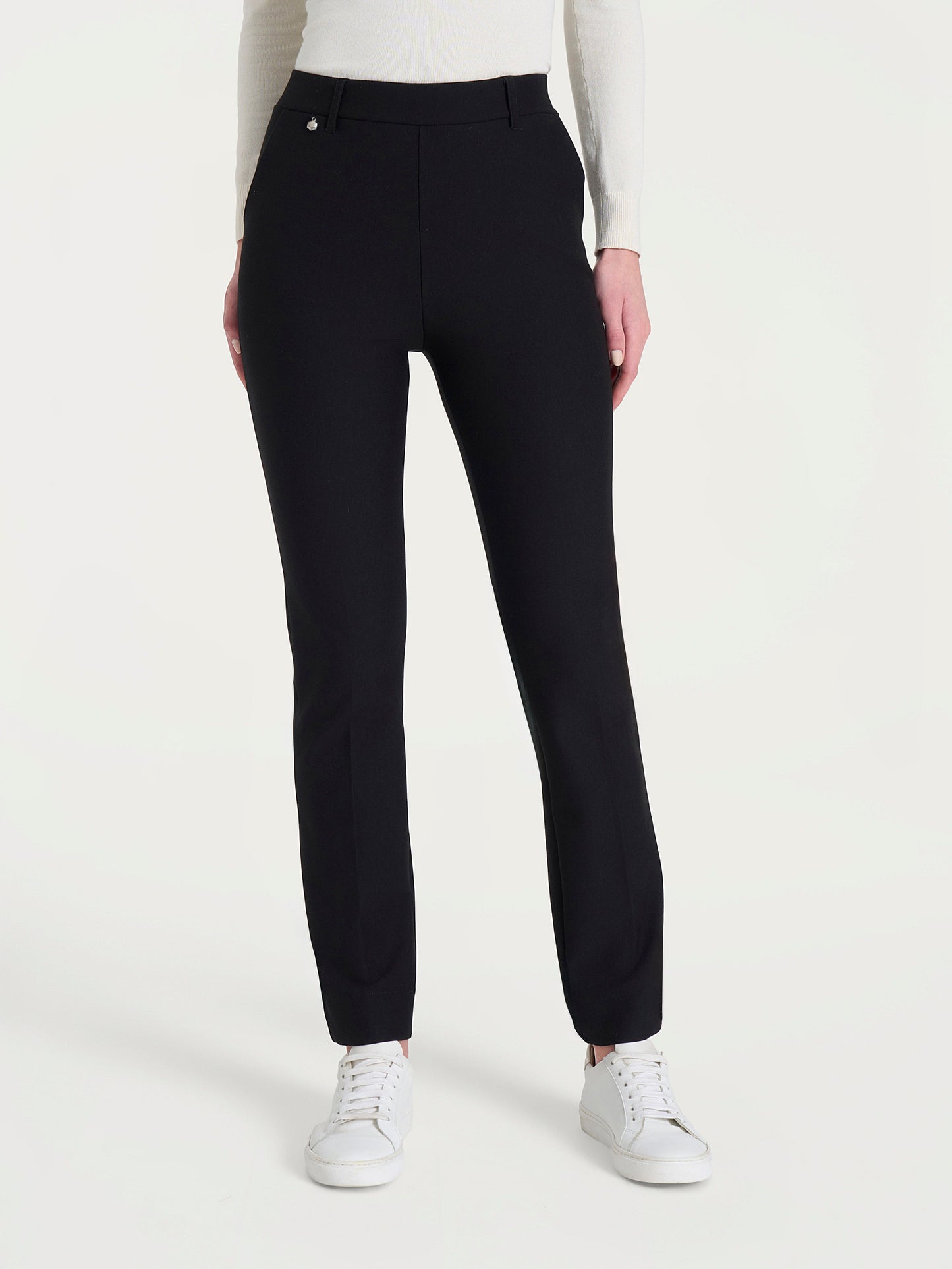 Pantalone dritto con tasche in Compact DB24PP