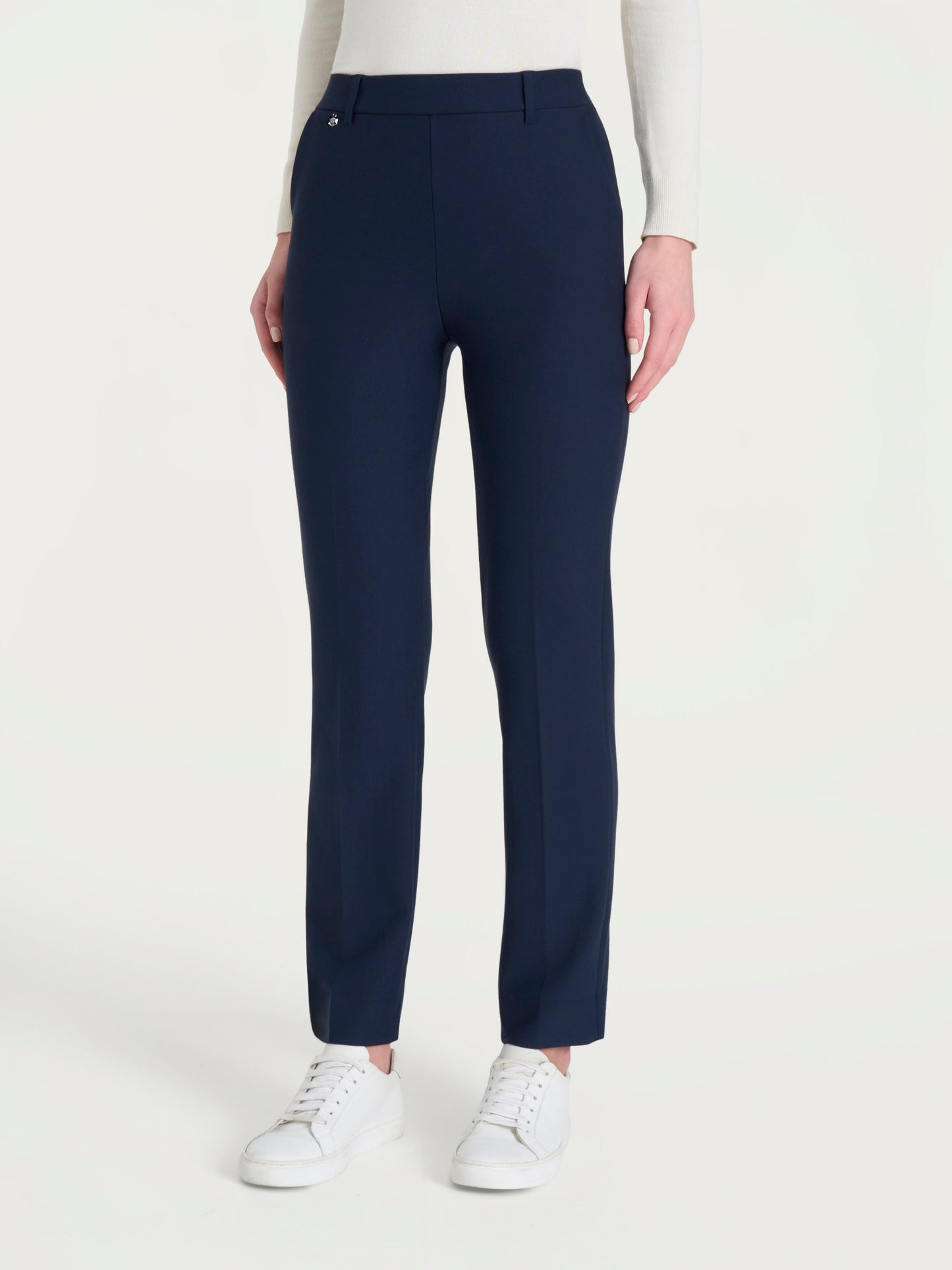 Pantalone dritto con tasche in Compact DB24PP