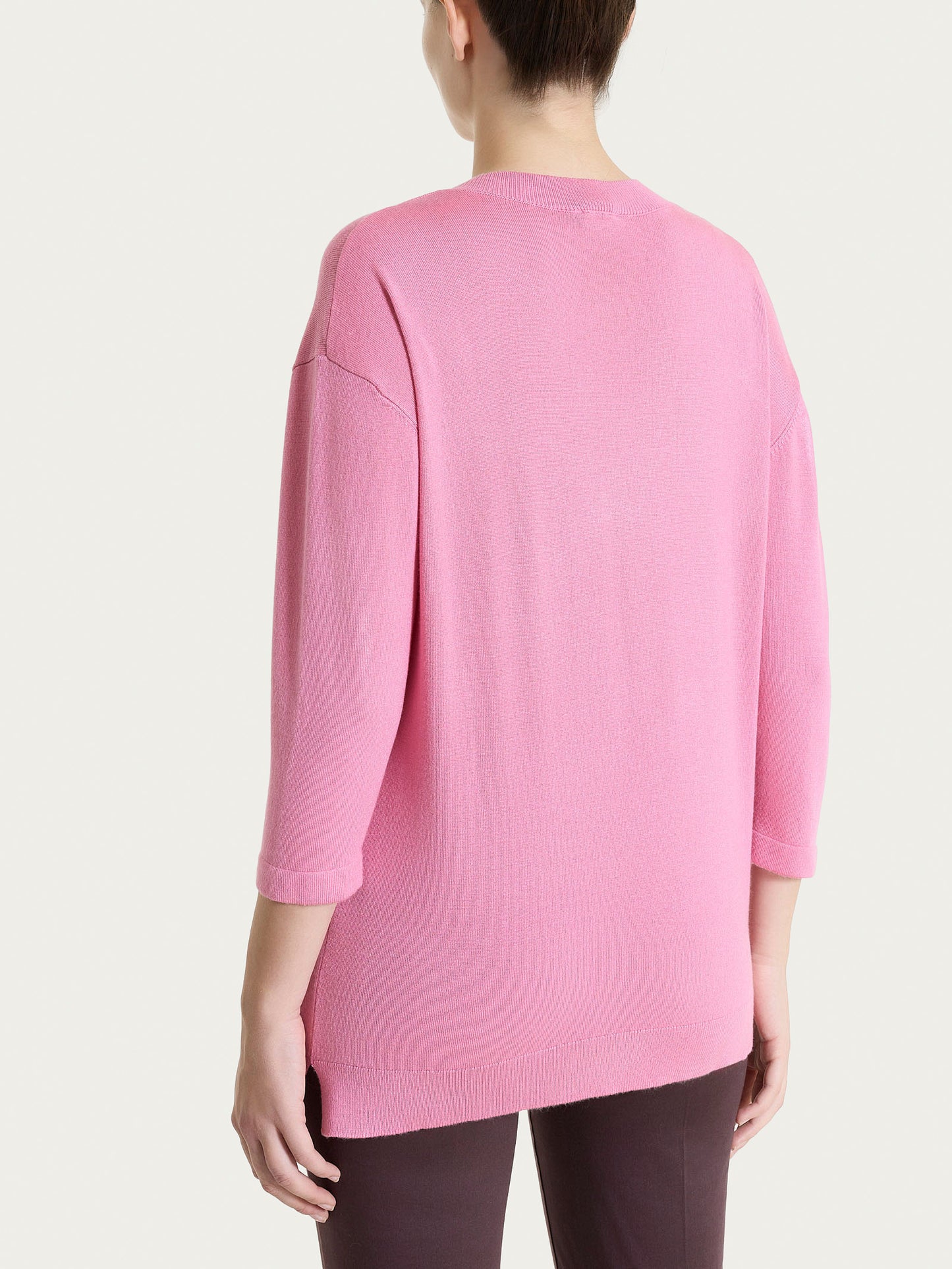 Maglia con scollo a V e con manica 3/4 DM99M2