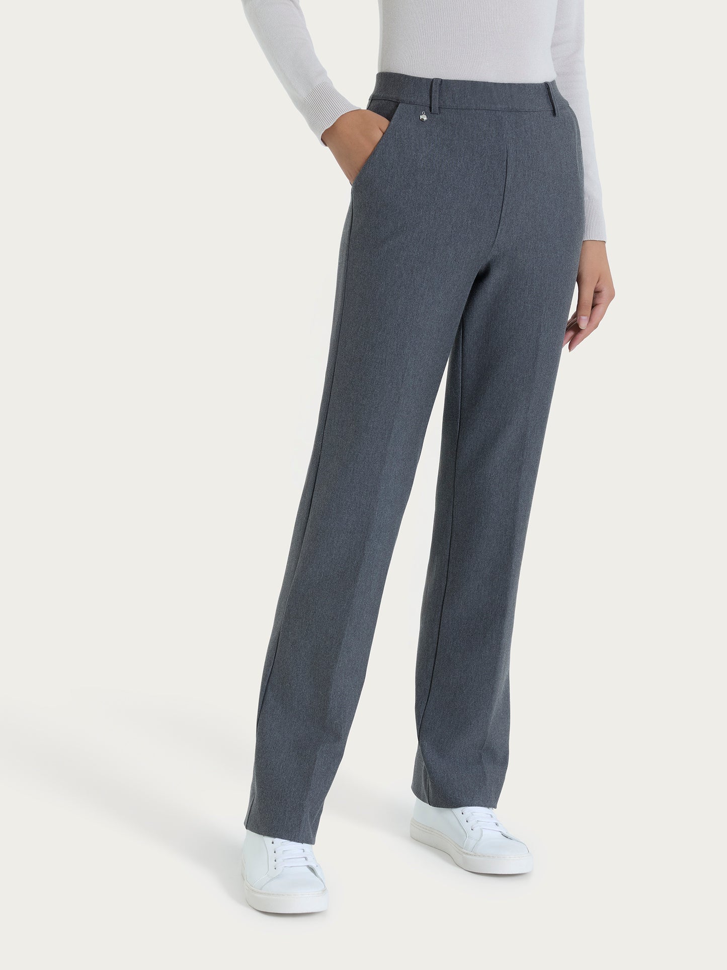 Pantalone ampio con tasche e risvolto in Compact DR34PL